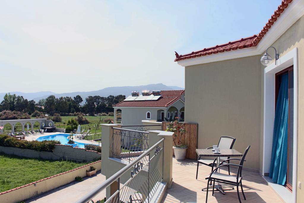 Imerti Resort Hotel Skala Kallonis Exterior foto